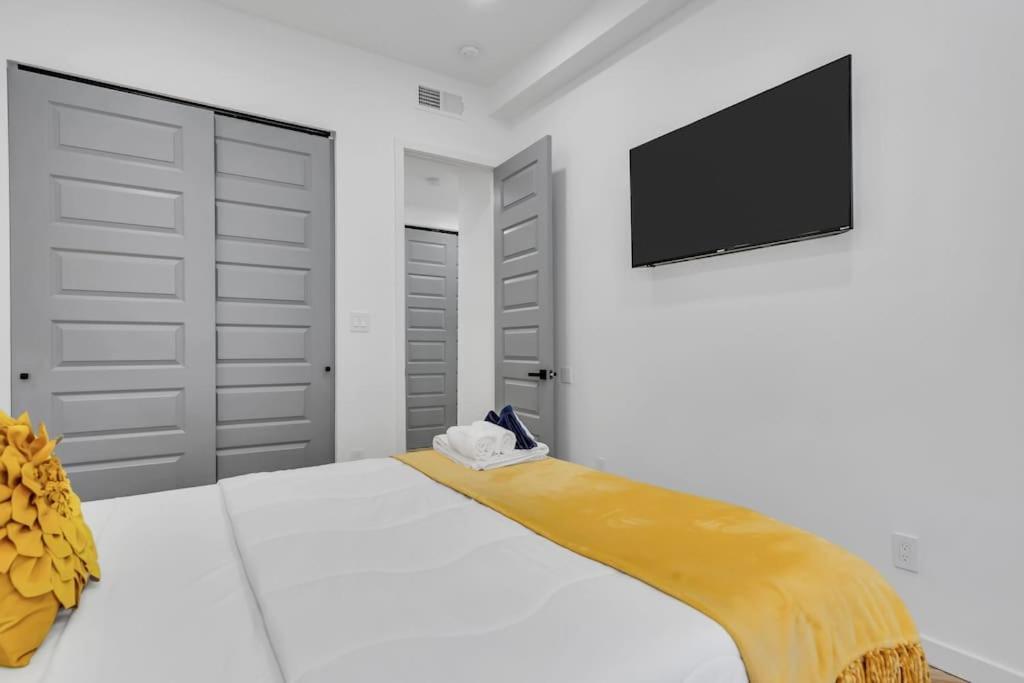 Au Courant Apartment Philadelphia Bagian luar foto